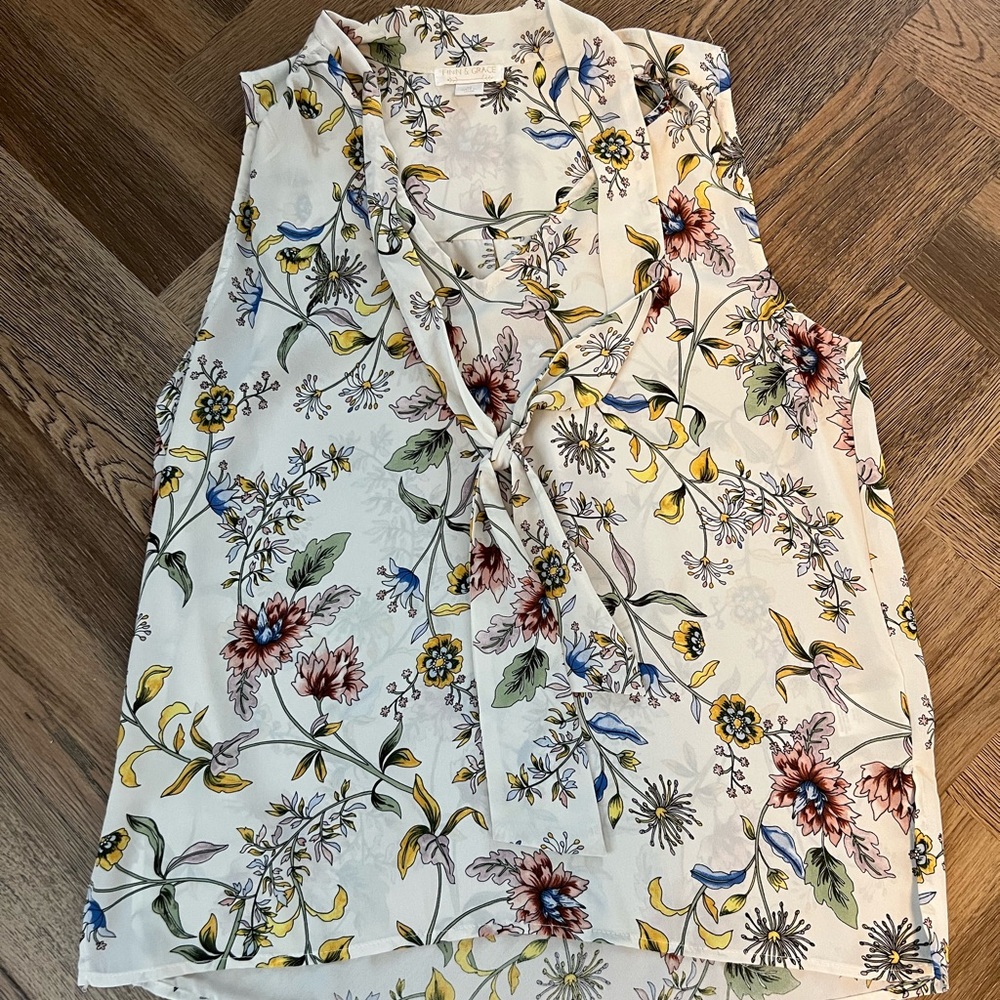 Finn & Grace Floral Blouse